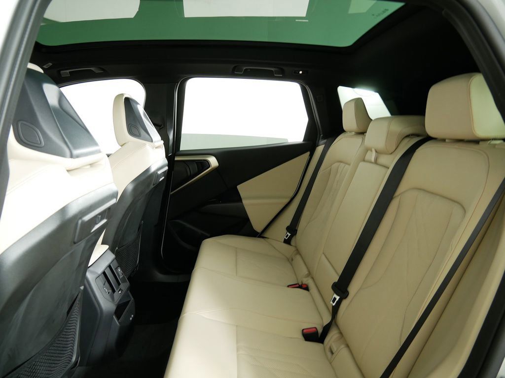 Thumbnail: 2025 BMW X3 - 30