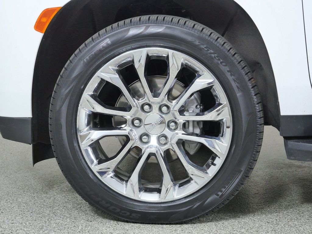 Thumbnail: 2022 GMC Yukon - 17