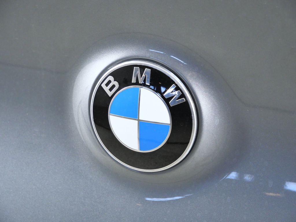 Thumbnail: 2026 BMW X3 - 11