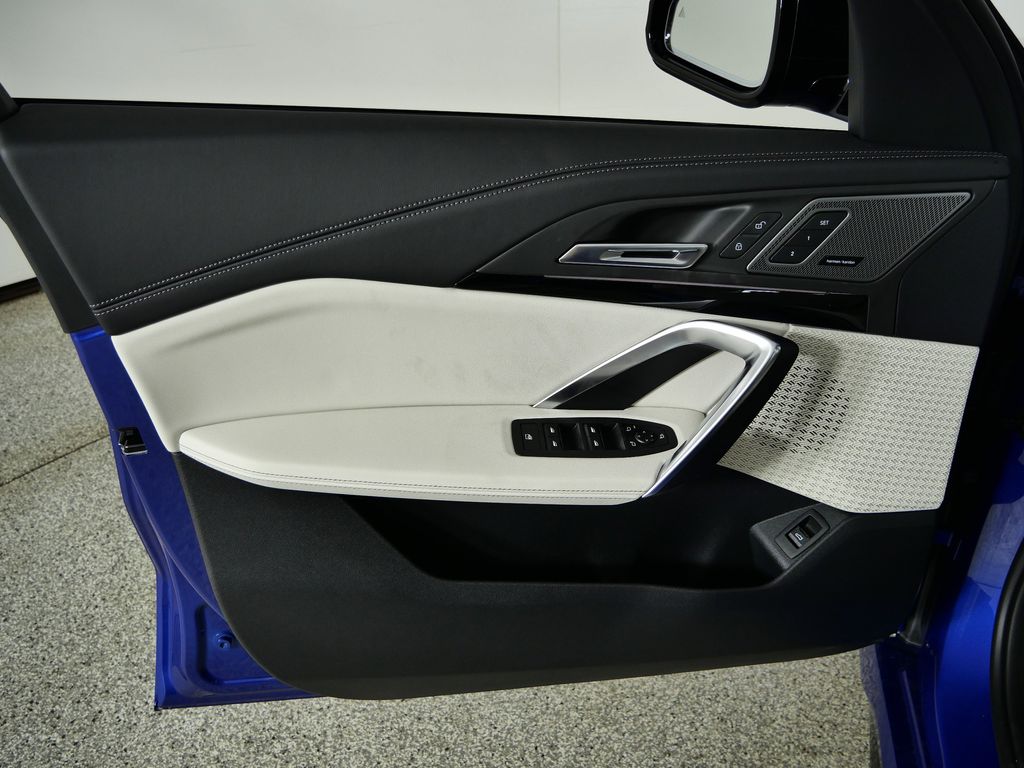 Thumbnail: 2026 BMW X1 - 31