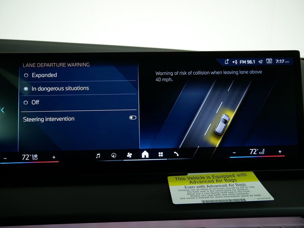 Thumbnail: 2025 BMW X3 - 44