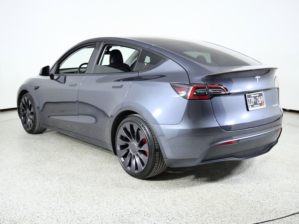 Thumbnail: 2022 Tesla Model Y - 15