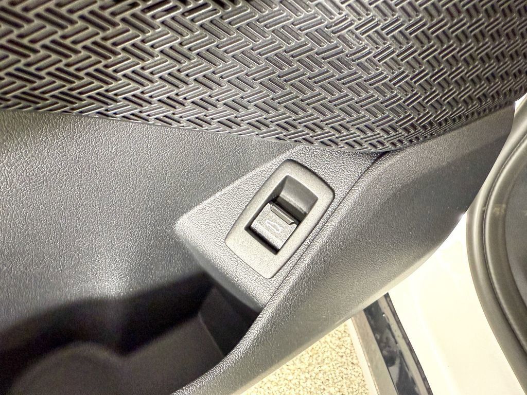 Thumbnail: 2025 BMW X1 - 35