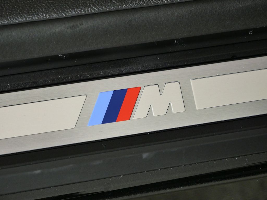 Thumbnail: 2025 BMW 4 Series - 23