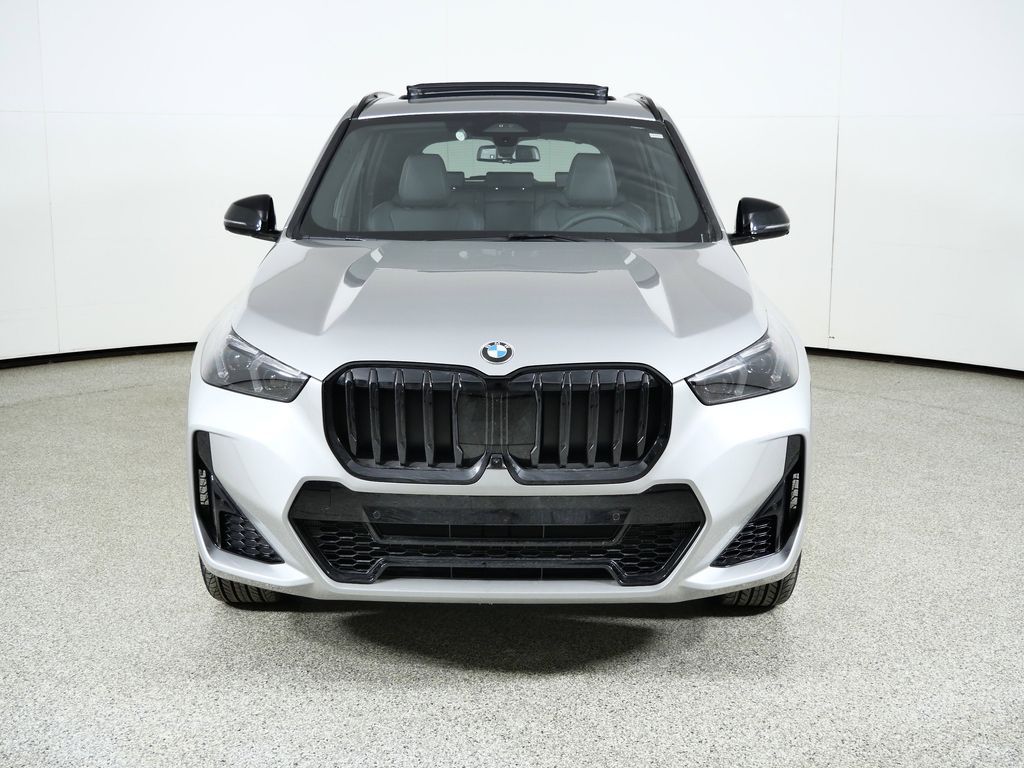Thumbnail: 2026 BMW X1 - 2