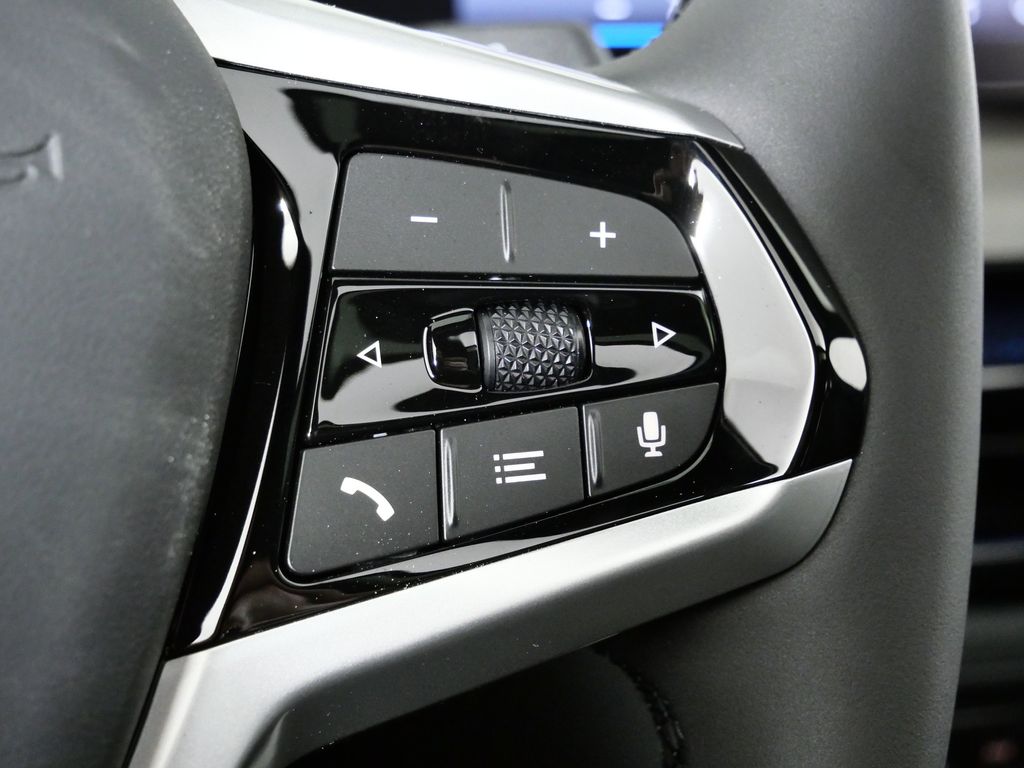 Thumbnail: 2026 BMW i4 - 41