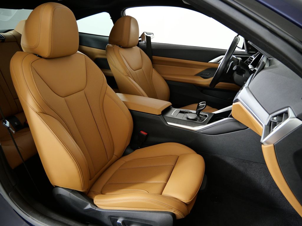 Thumbnail: 2023 BMW 4 Series - 26