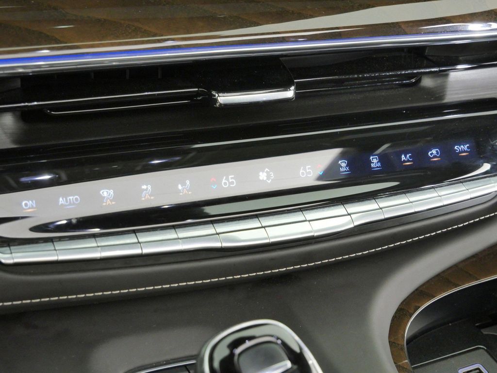 Thumbnail: 2024 Cadillac Escalade - 46