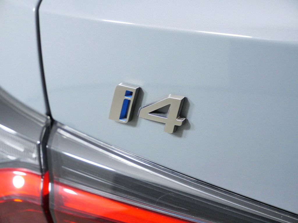 Thumbnail: 2023 BMW i4 - 16