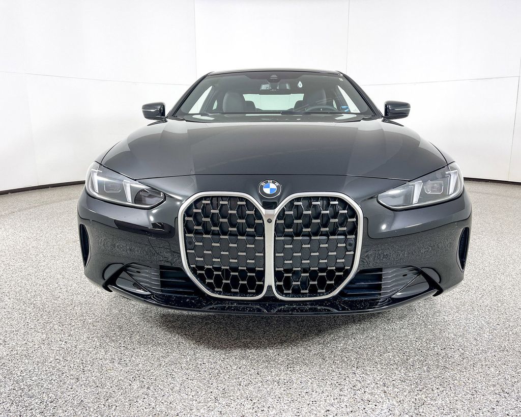 Thumbnail: 2025 BMW 4 Series - 5