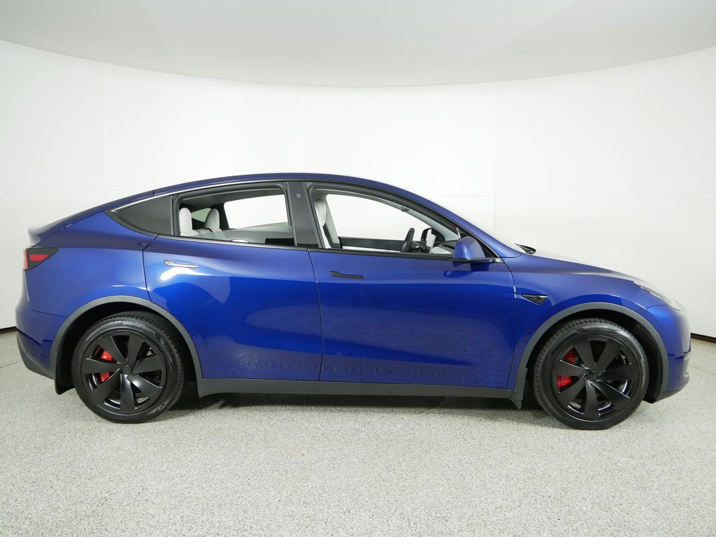 Thumbnail: 2020 Tesla Model Y - 8