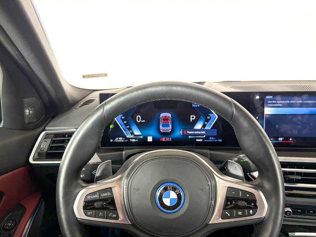 Thumbnail: 2023 BMW 3 Series - 8