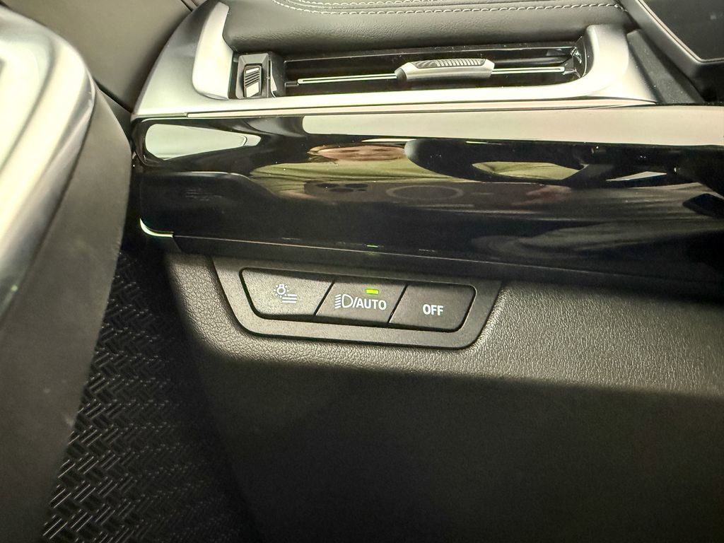 Thumbnail: 2025 BMW X1 - 42