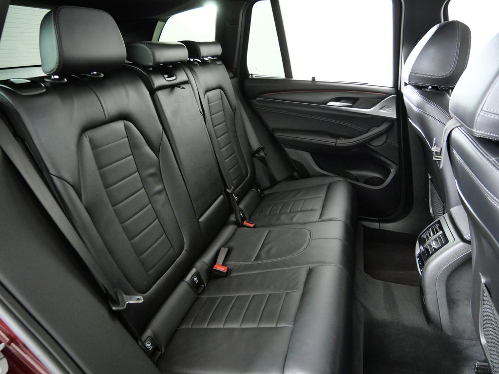 Thumbnail: 2024 BMW X3 - 31