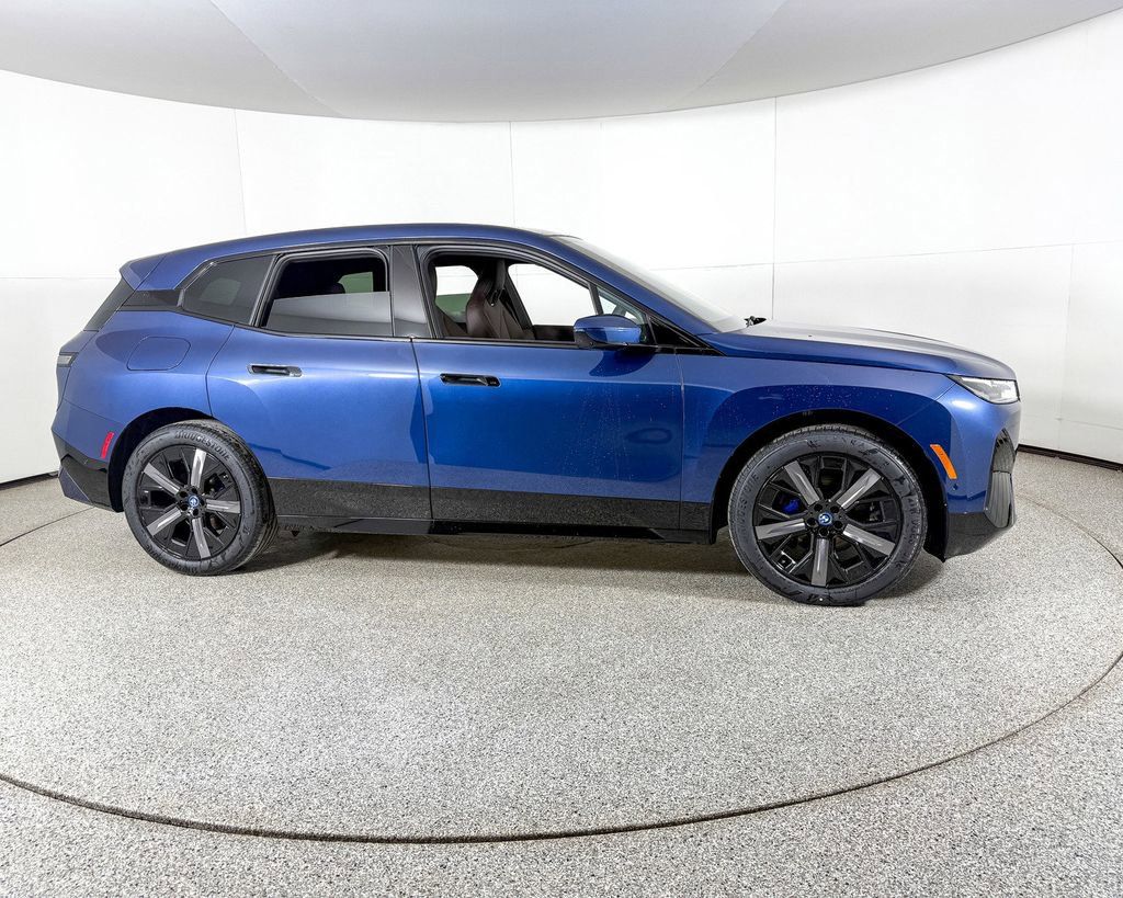 Thumbnail: 2025 BMW iX - 5