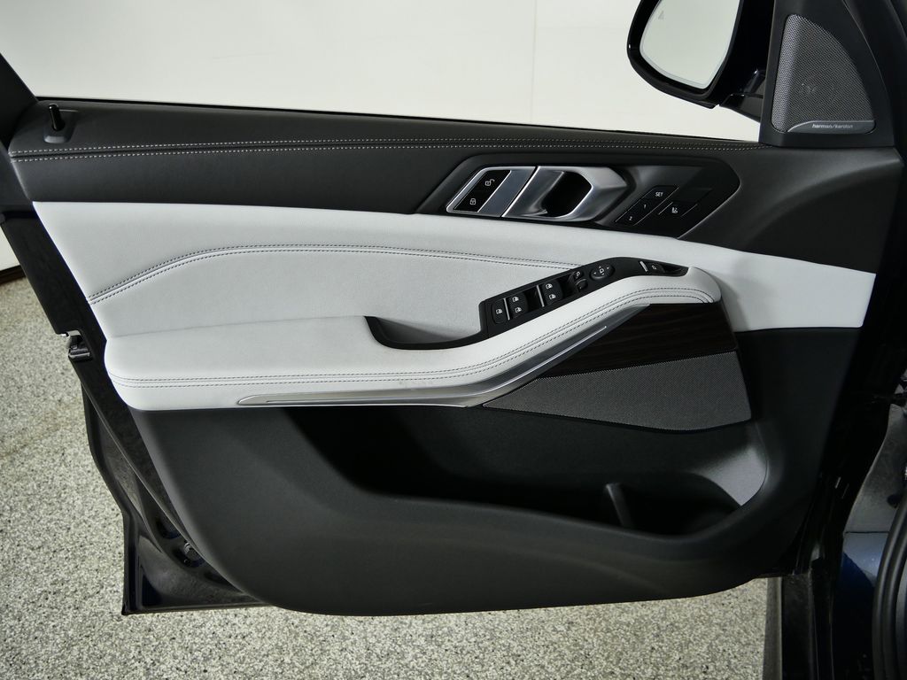 Thumbnail: 2024 BMW X5 - 39