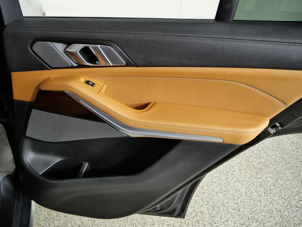 Thumbnail: 2021 BMW X5 - 25