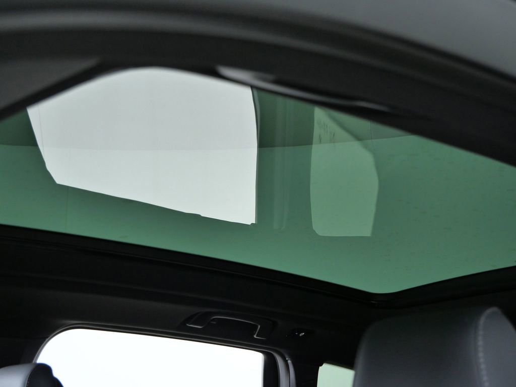 Thumbnail: 2026 BMW X3 - 21