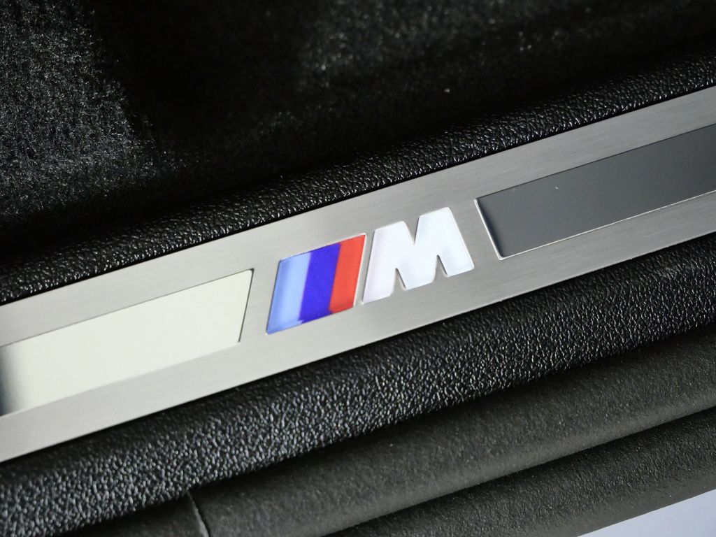 Thumbnail: 2026 BMW X5 - 23