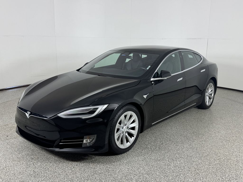 Thumbnail: 2020 Tesla Model S - 1