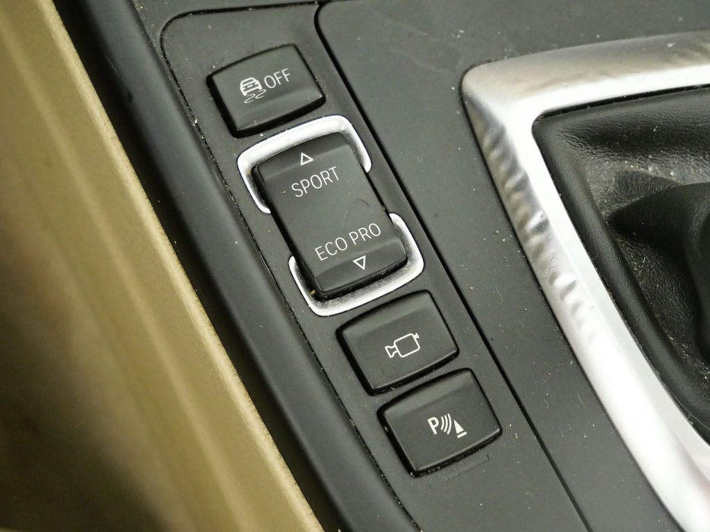 Thumbnail: 2015 BMW 3 Series - 47