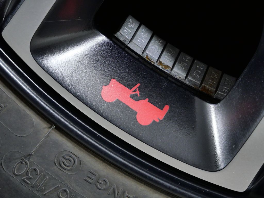 Thumbnail: 2018 Jeep Wrangler - 12