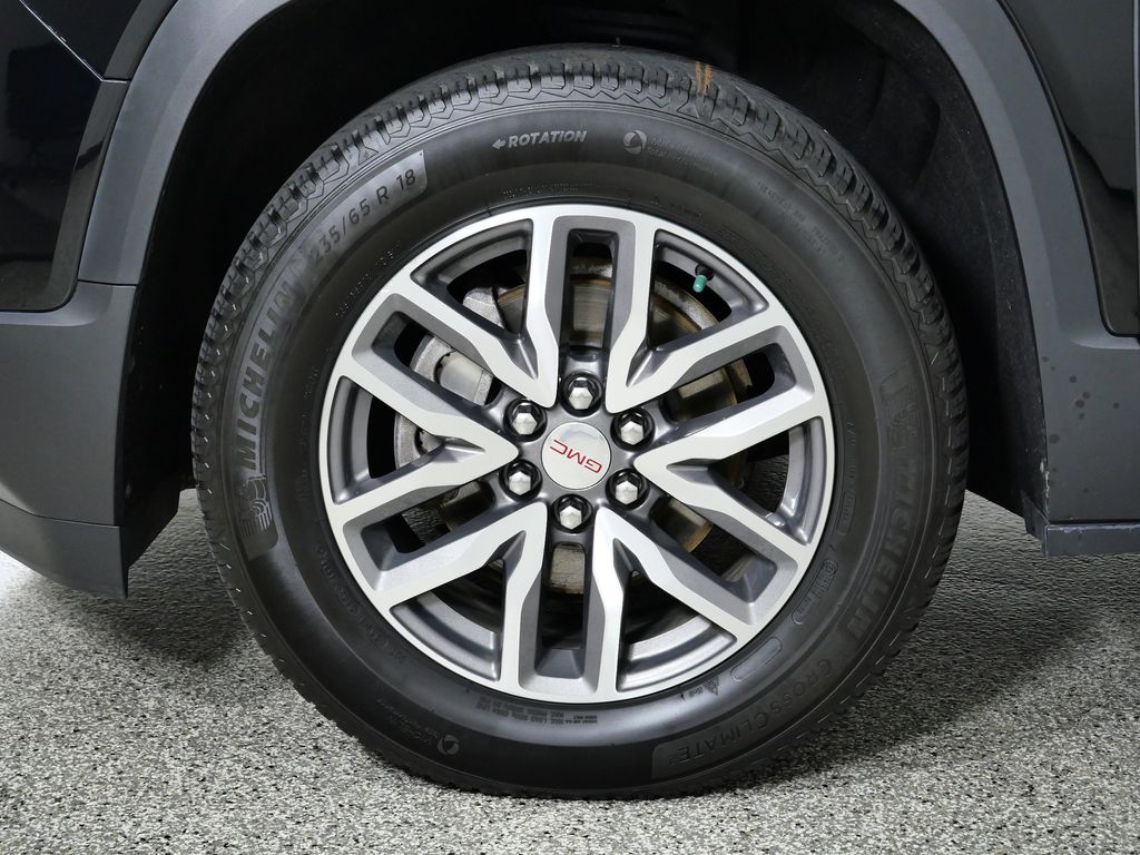 Thumbnail: 2017 GMC Acadia - 18