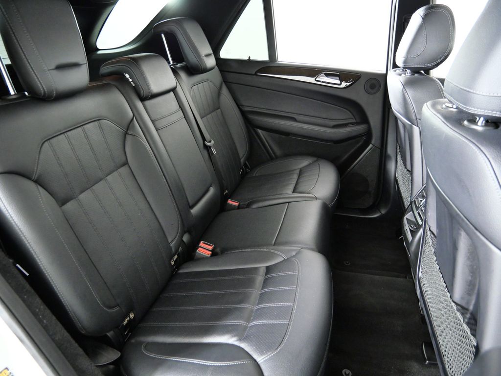 Thumbnail: 2017 Mercedes-Benz GLE - 27