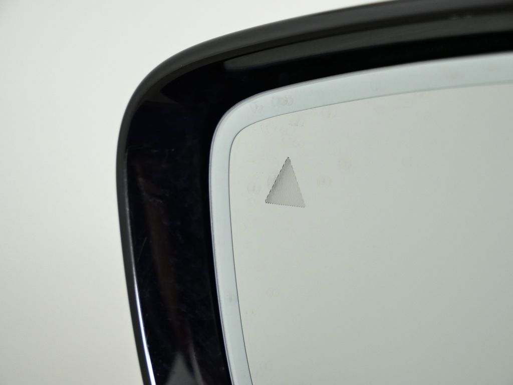 Thumbnail: 2024 BMW i4 - 42