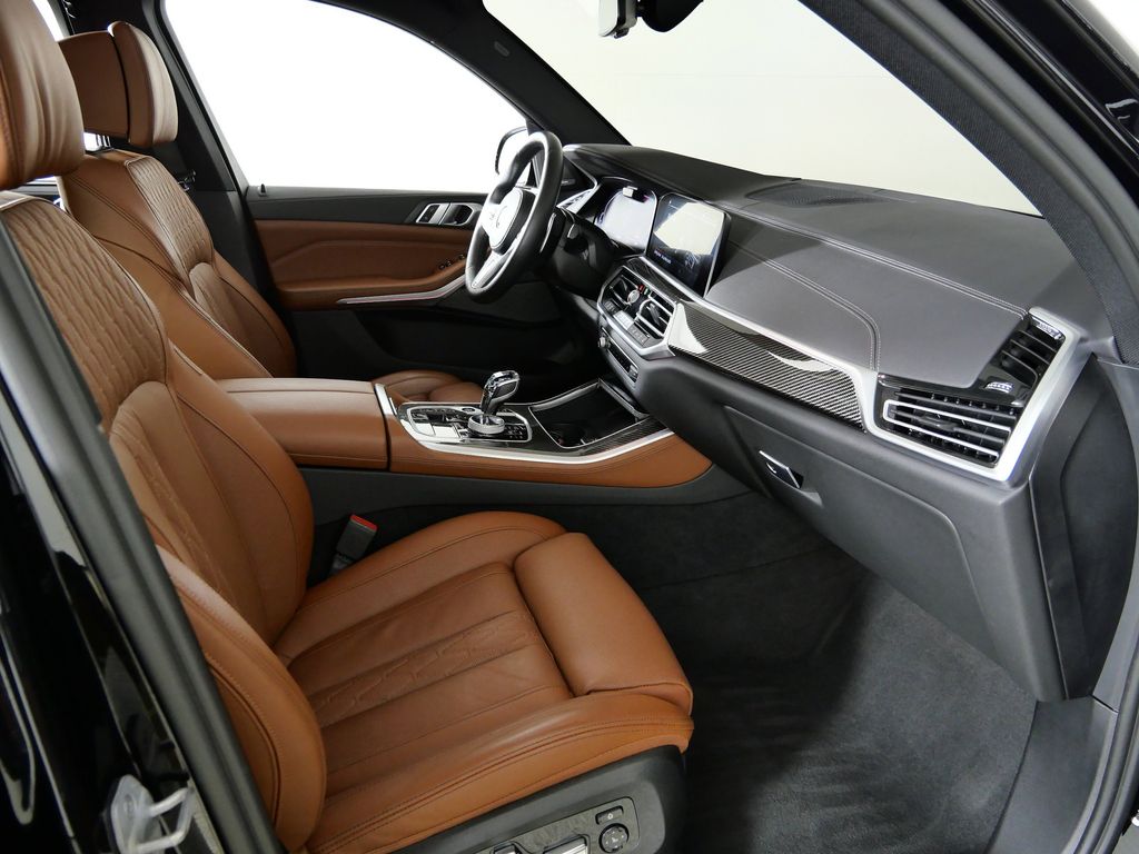 Thumbnail: 2023 BMW X5 - 24