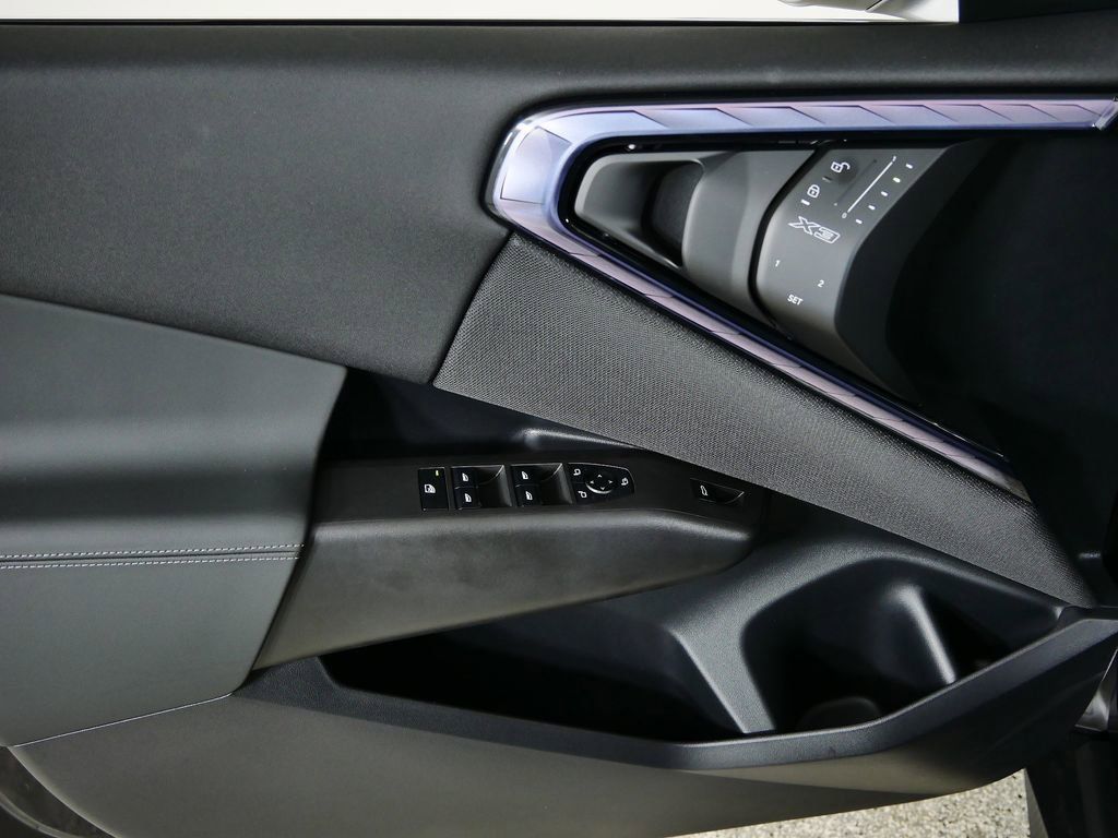 Thumbnail: 2025 BMW X3 - 35