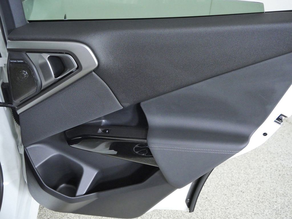 Thumbnail: 2026 BMW X3 - 25