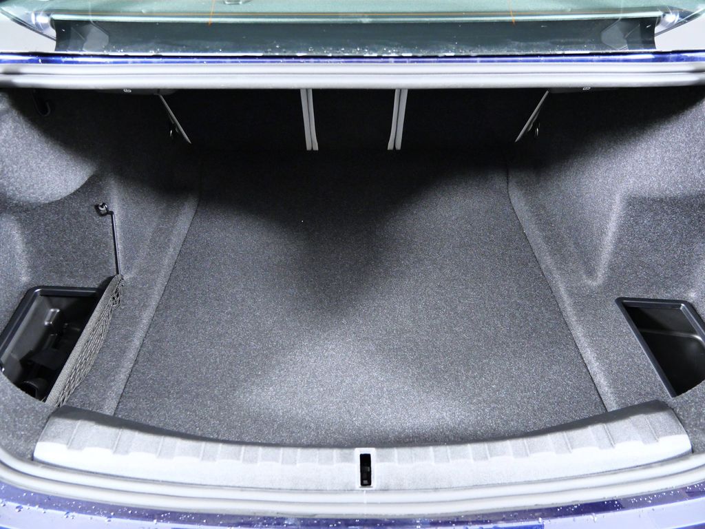 Thumbnail: 2026 BMW M3 - 26