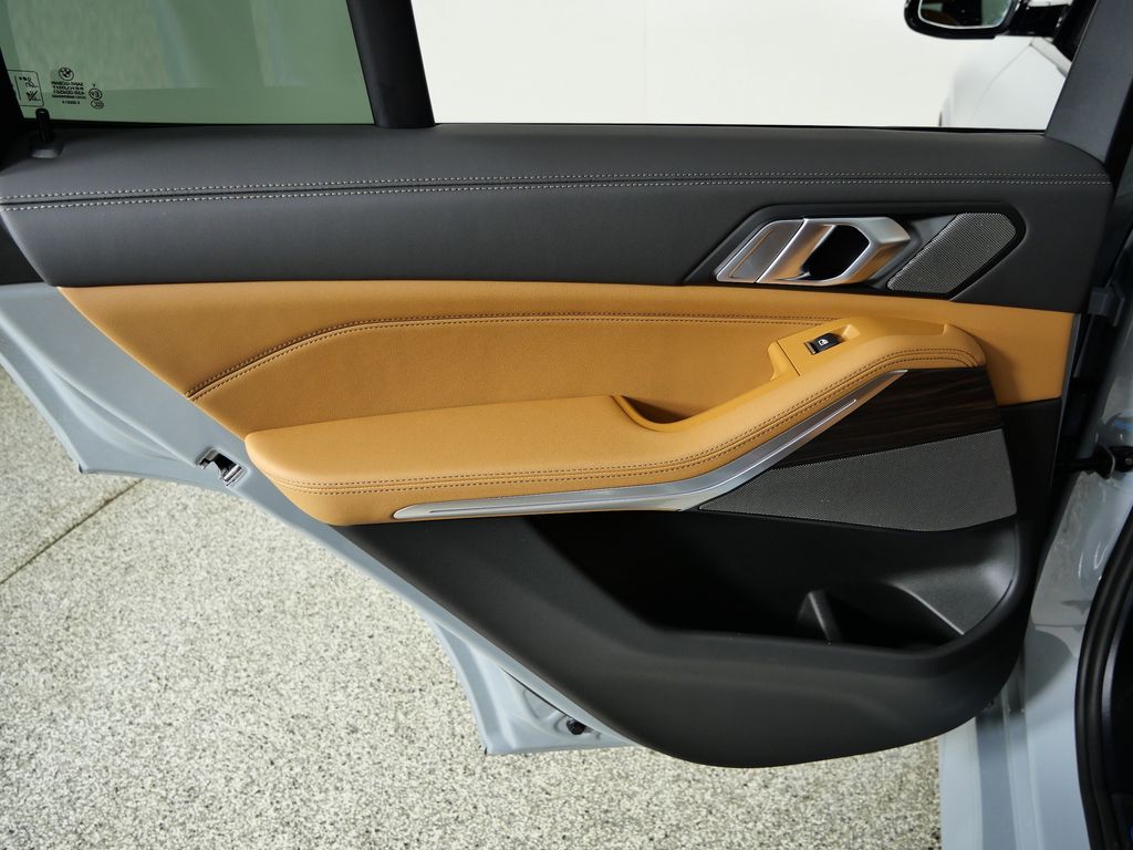 Thumbnail: 2026 BMW X5 - 31