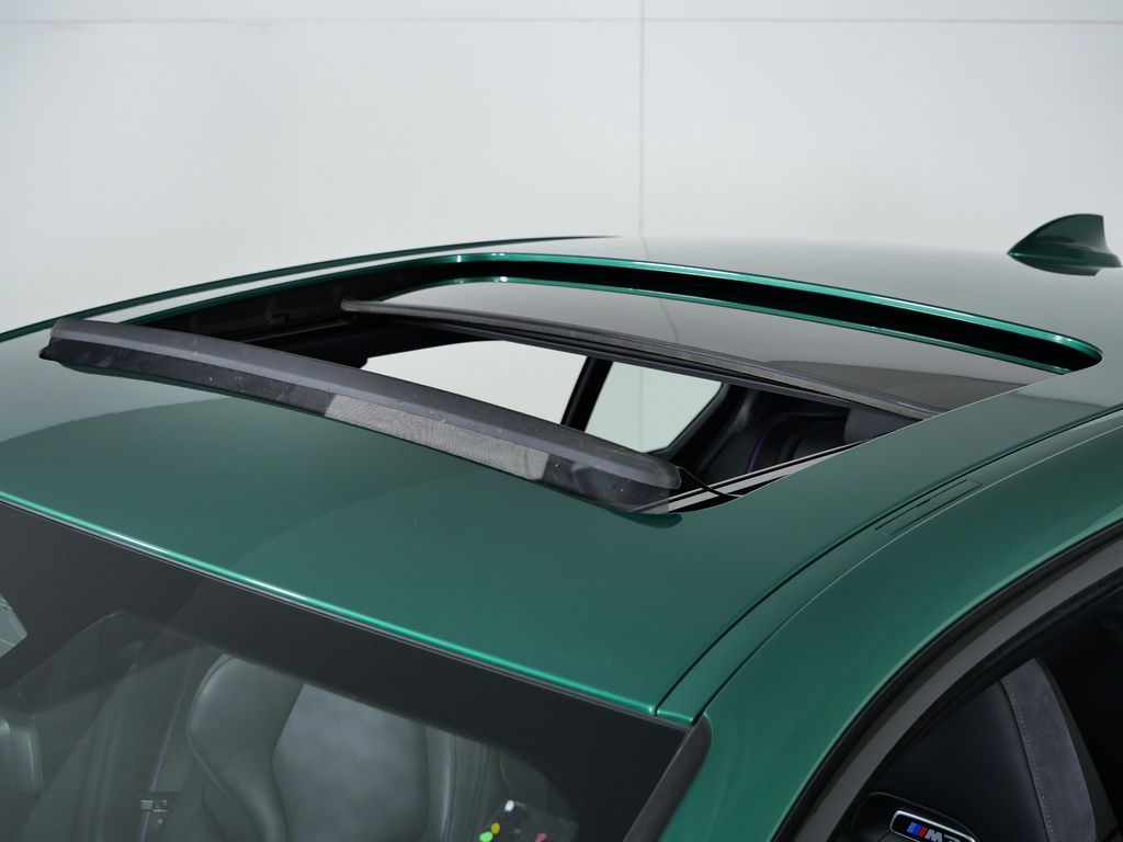 Thumbnail: 2022 BMW M3 - 19