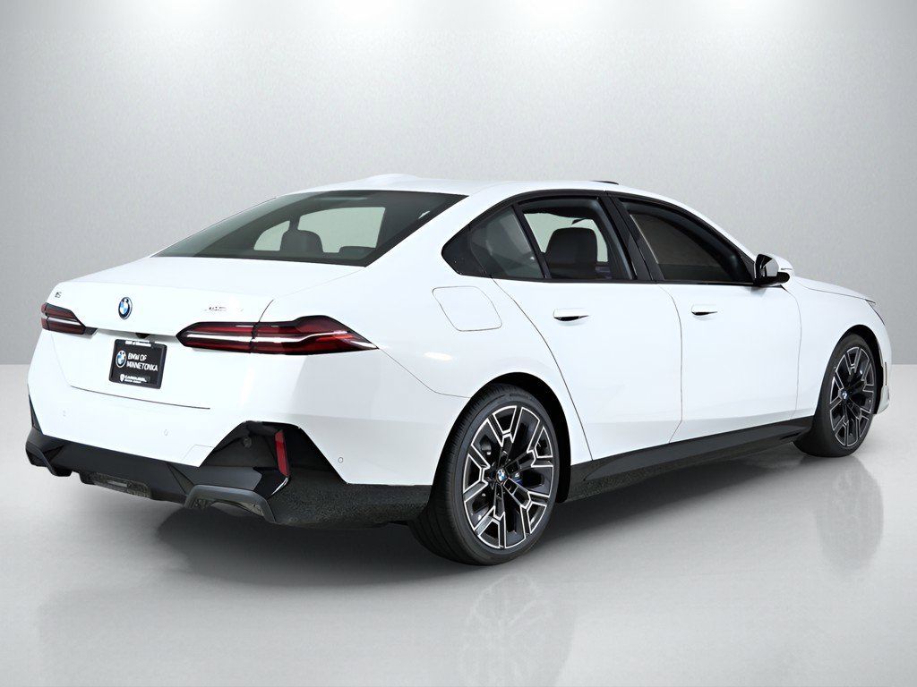 Thumbnail: 2026 BMW i5 - 10
