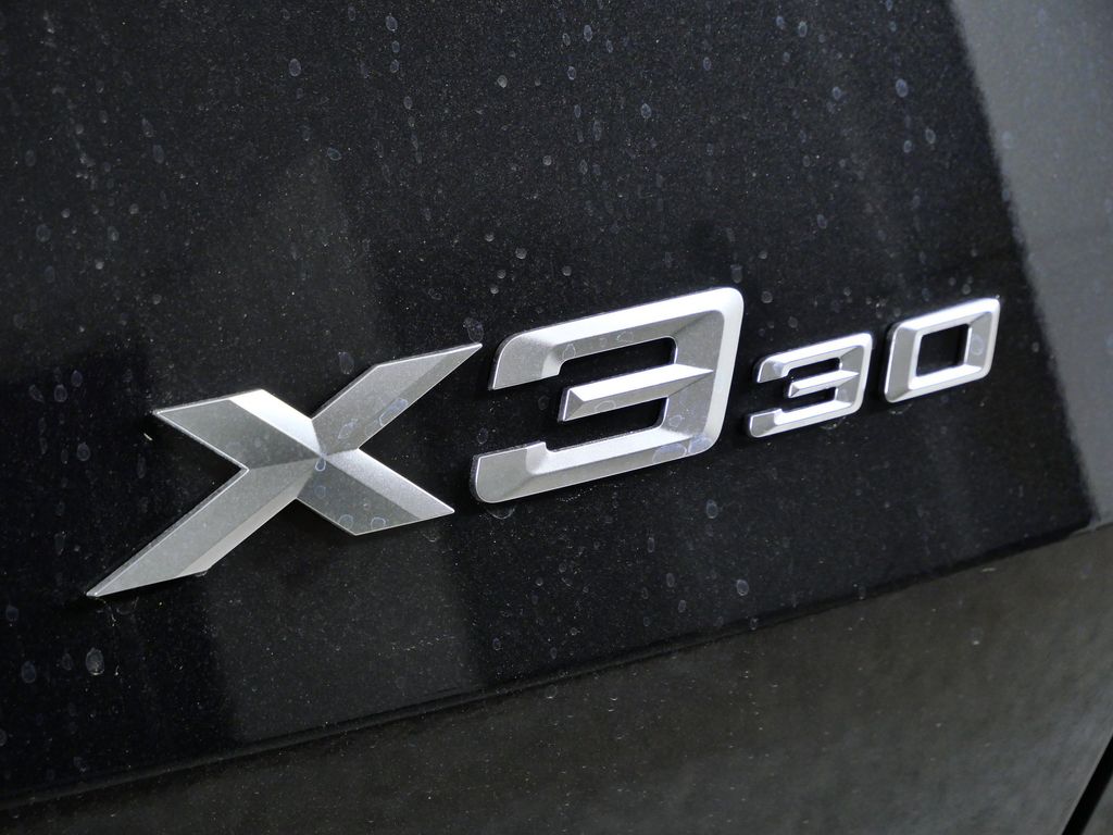 Thumbnail: 2026 BMW X3 - 12