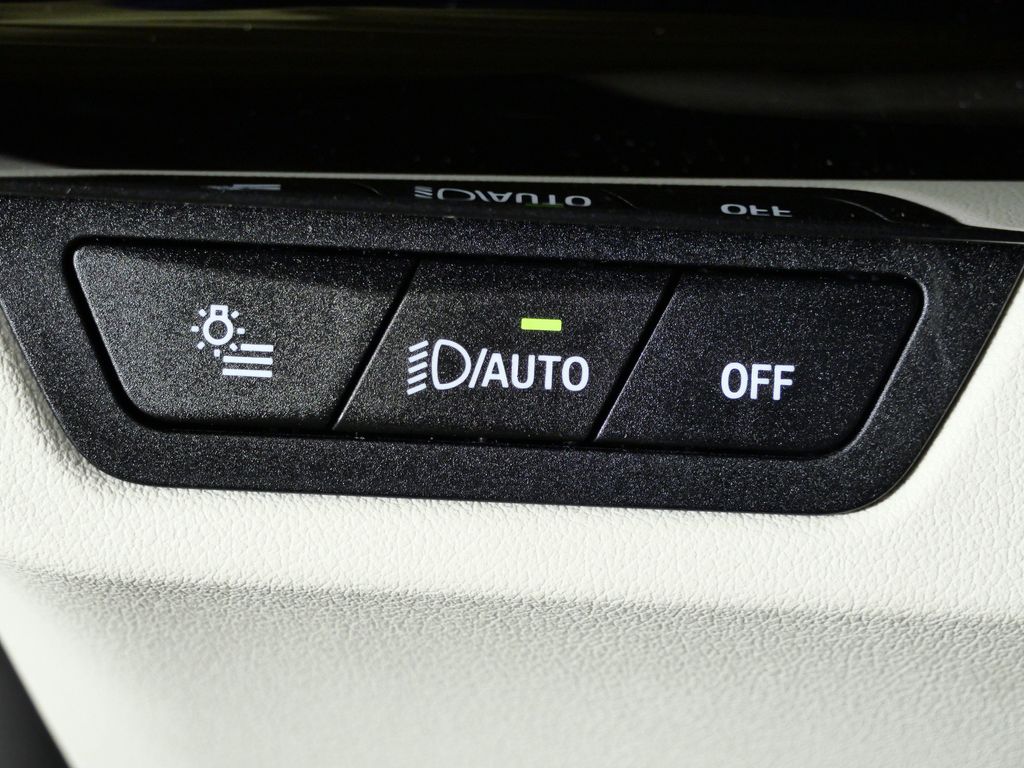 Thumbnail: 2026 BMW X1 - 39