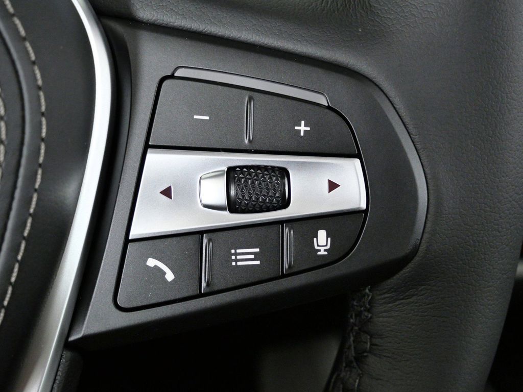 Thumbnail: 2026 BMW X5 - 41