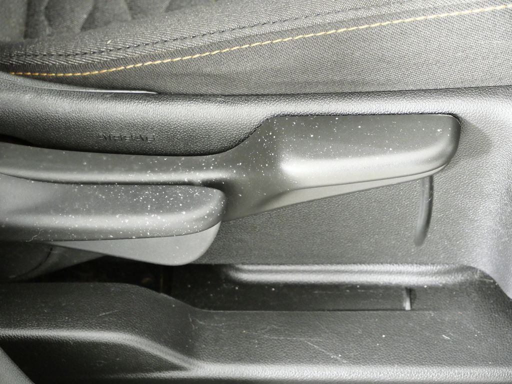 Thumbnail: 2021 Chevrolet Equinox - 22