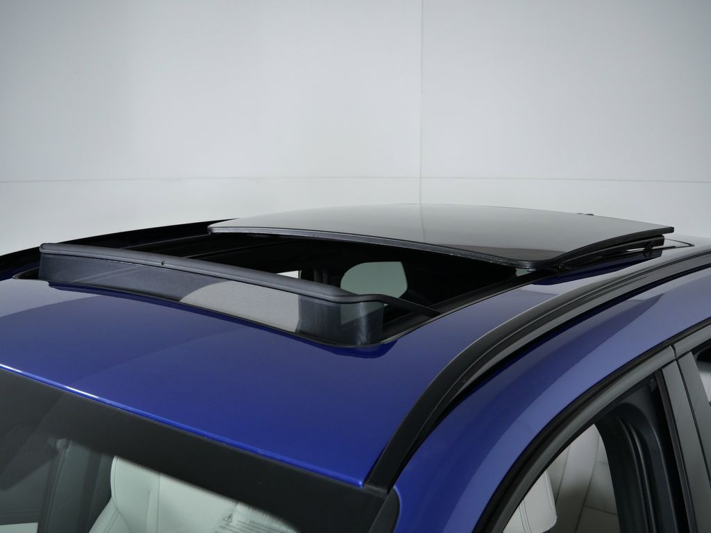 Thumbnail: 2026 BMW X1 - 18