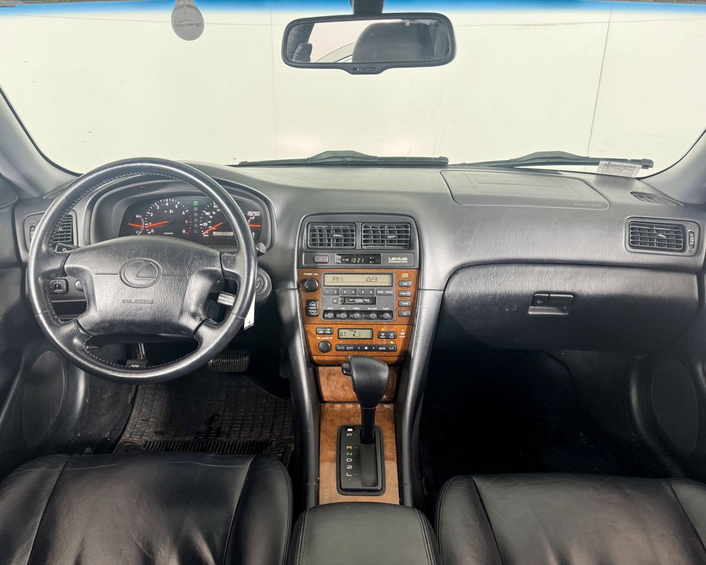 Thumbnail: 2000 Lexus ES - 9