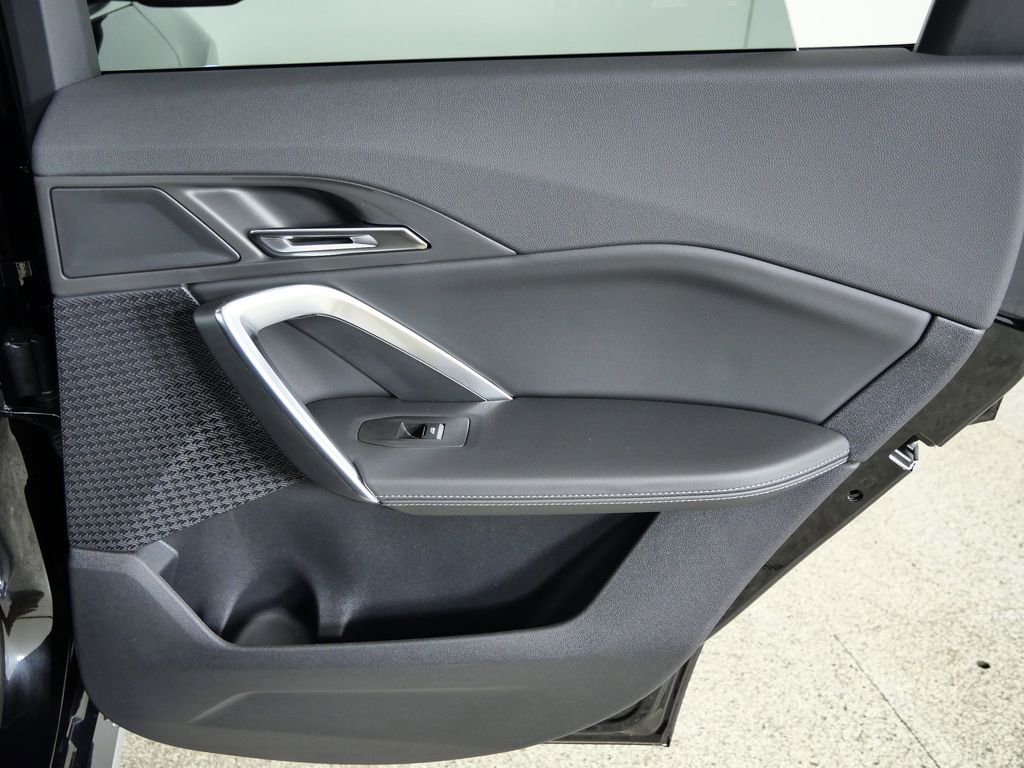 Thumbnail: 2026 BMW X1 - 23