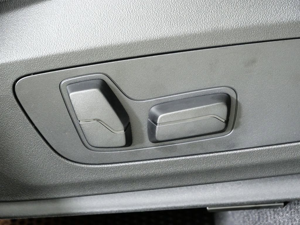 Thumbnail: 2026 BMW X1 - 24