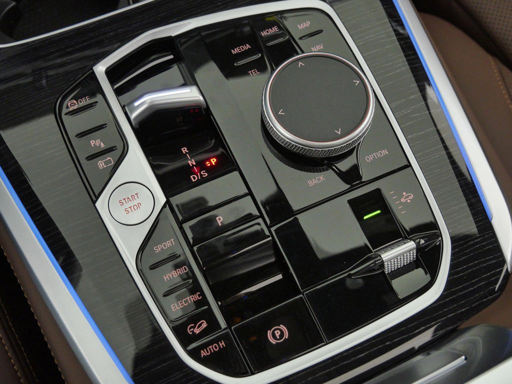Thumbnail: 2026 BMW X5 - 48