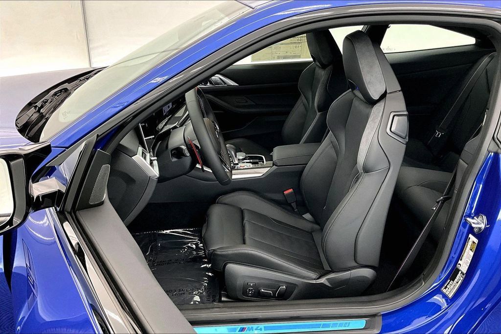 Thumbnail: 2026 BMW M4 - 11