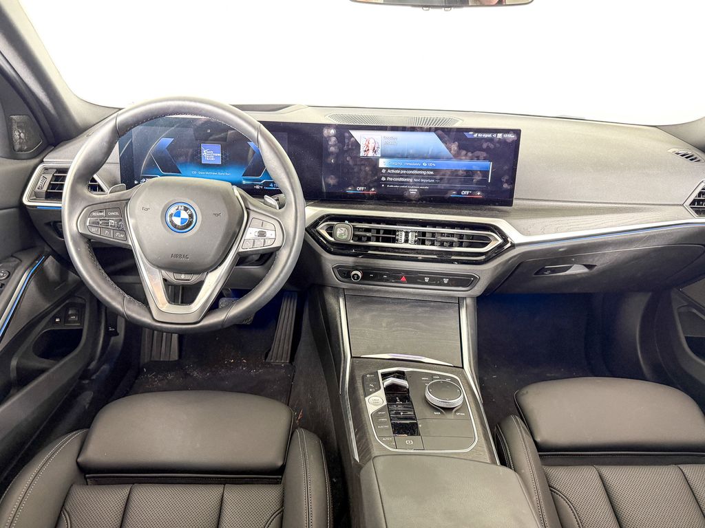 Thumbnail: 2023 BMW 3 Series - 9