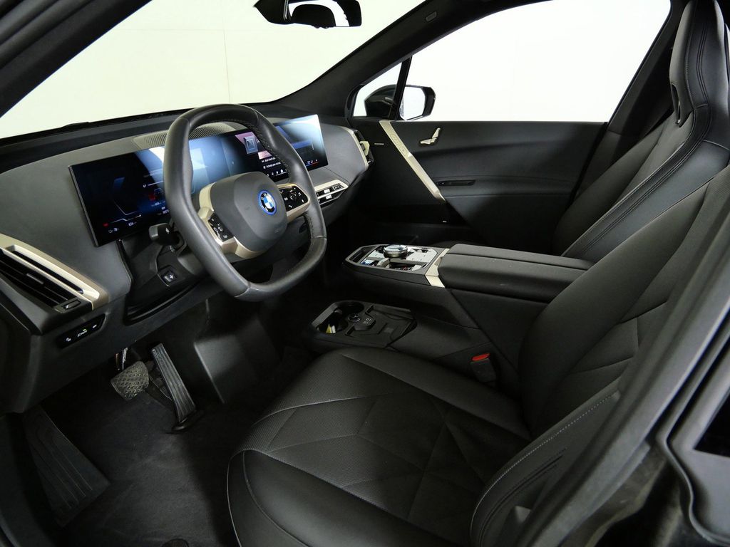 Thumbnail: 2025 BMW iX - 38