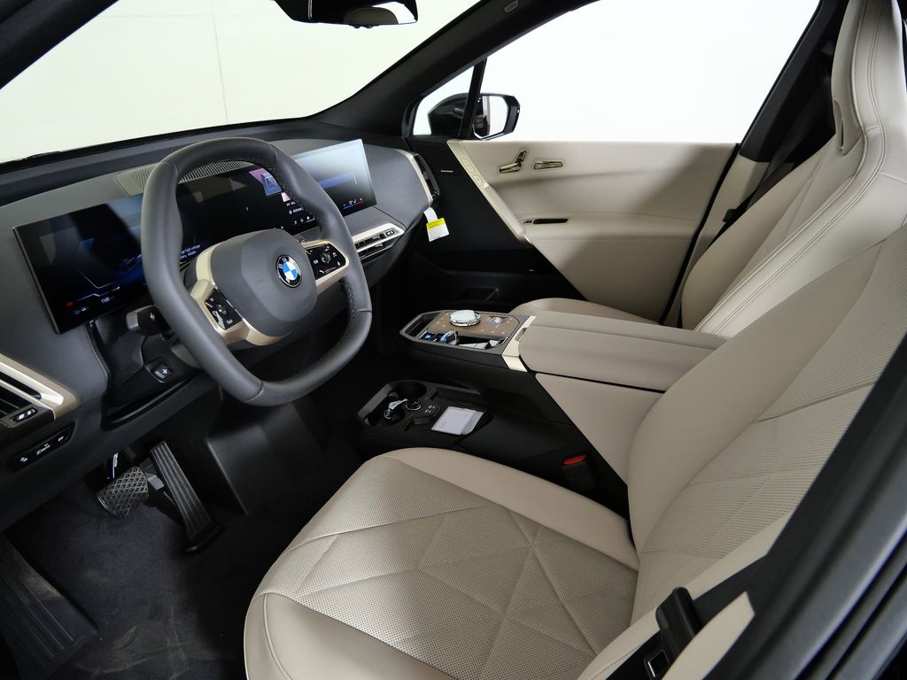 Thumbnail: 2026 BMW iX - 31