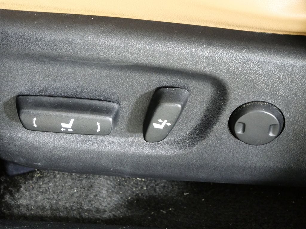 Thumbnail: 2016 Lexus NX - 37